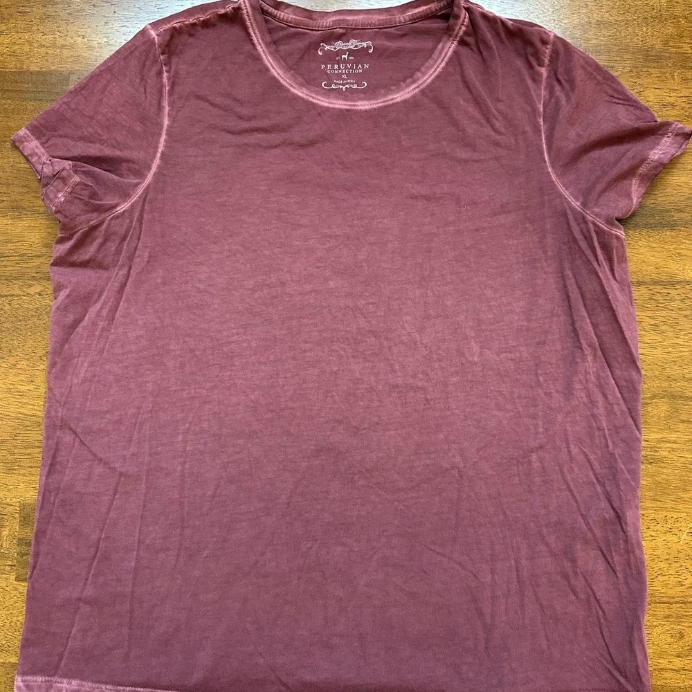 Peruvian Connection Merlot Short Sleeve Tee. XL.   NEVER WORN